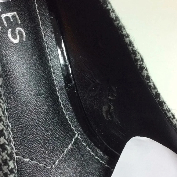 Charles by Charles David Houndstooth Heels - Picture 10 of 10